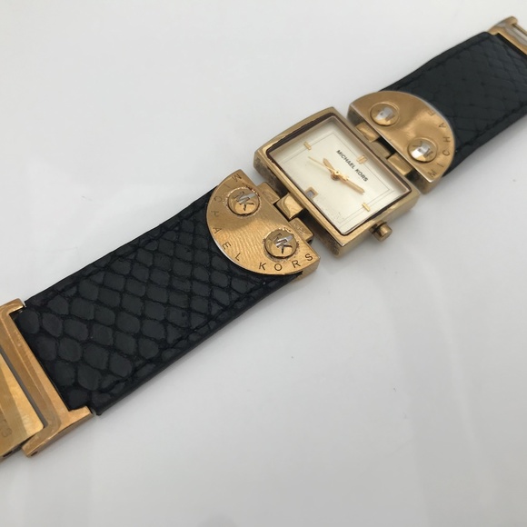 Michael Kors Accessories - Michael Kors Ladies Watch Genuine Leather Band